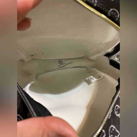 Hello Kitty Black Small Backpack NWT - Picture 4 of 9